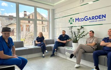 Майстер-клас «Інтраопераційний нейромоніторинг при операціях на щитоподібній та паращитоподібних залозах: доведені переваги та обмеження»