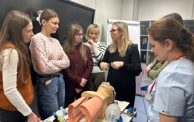 ТРЕНІНГ З ОВОЛОДІННЯМ ПРАКТИЧНИХ НАВИЧОК «ШТУЧНА ВЕНТИЛЯЦІЯ ЛЕГЕНЬ»