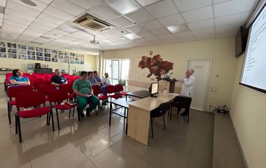 Реконструктивна пластична хірургія в гінекології (генітальний пролапс)