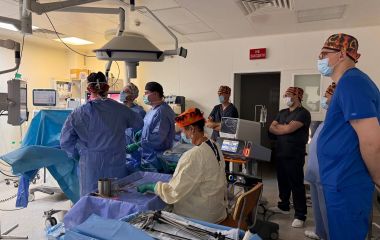 ЛАПАРОСКОПІЧНА АНАТОМІЧНА РЕЗЕКЦІЯ ПЕЧІНКИ: ПОКАЗИ, ТЕХНІКА, ПОРАДИ ТА ХИТРОЩІ