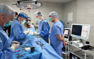 «ІНТРАОПЕРАЦІЙНИЙ НЕЙРОМОНІТОРИНГ ПРИ ОПЕРАЦІЯХ НА ЩИТОПОДІБНІЙ ТА ПАРАЩИТОПОДІБНИХ ЗАЛОЗАХ»