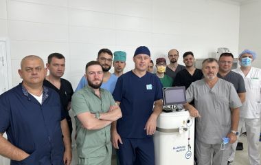 Освоєння сучасних методик літотрипсії, різновиди доступу до нирки, порівняльна характеристика кращих енергій для фрагментації онкрементів