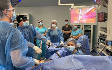 «Практичний курс для операційної бригади»