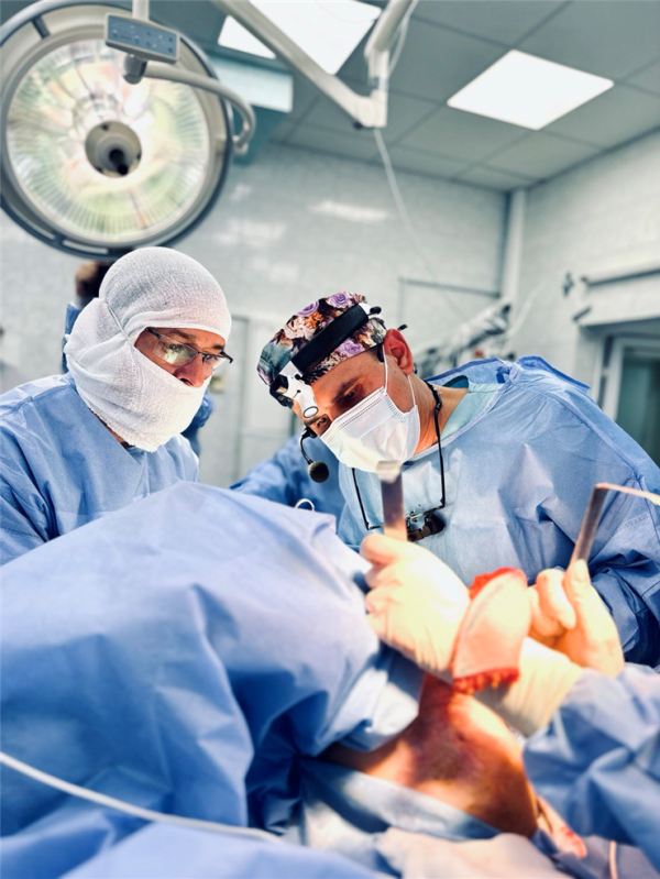 МАЙСТЕР КЛАС “СУЧАСНА ПЛАСТИЧНА ХІРУРГІЯ”